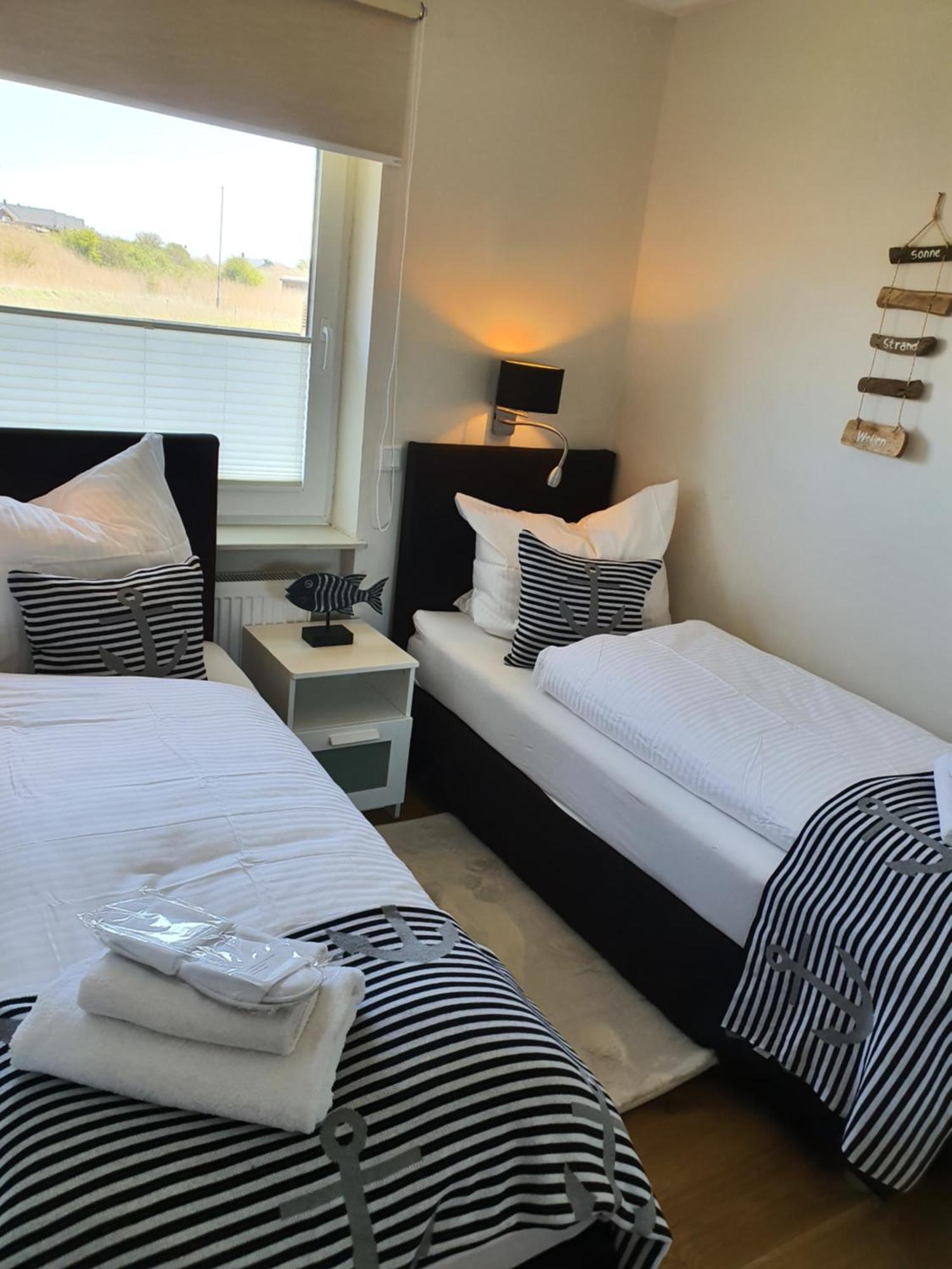 Welle Und Woge Apartment Dagebuell Phòng bức ảnh